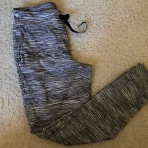 LULULEMON black and white joggers